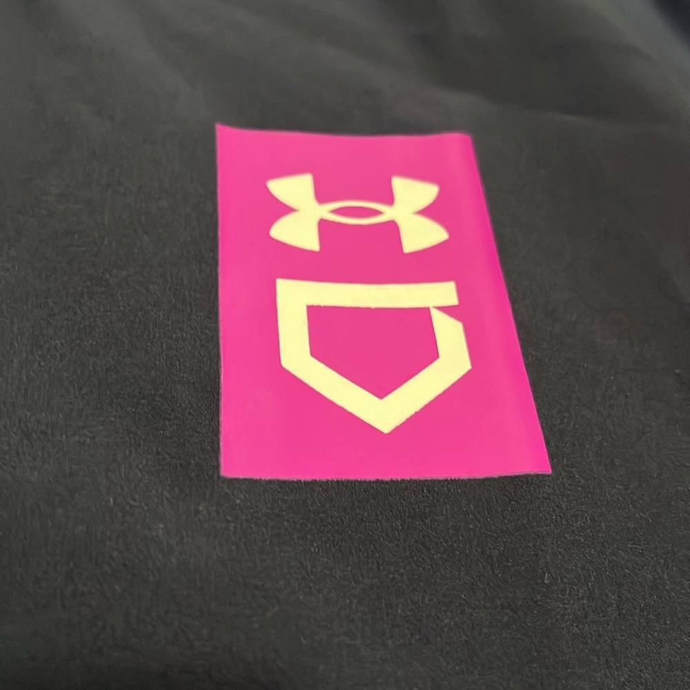 NWT Under Armour Women’s Cage Hooded Jacket